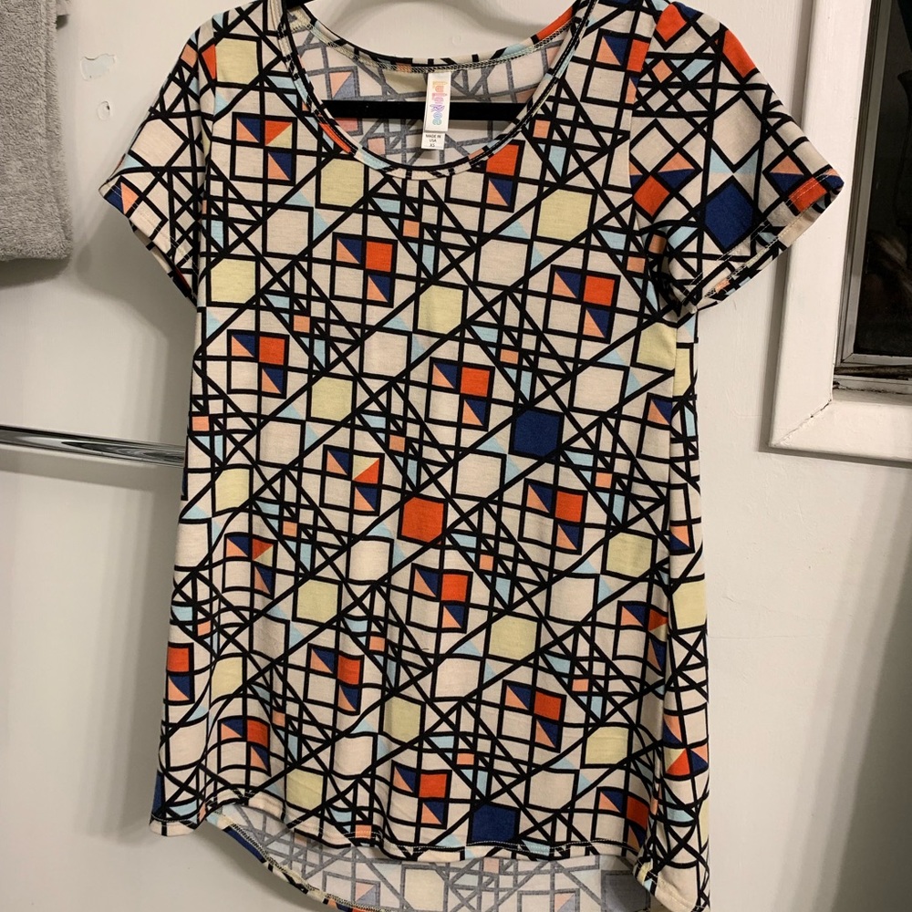 LuLaRoe Classic Tee